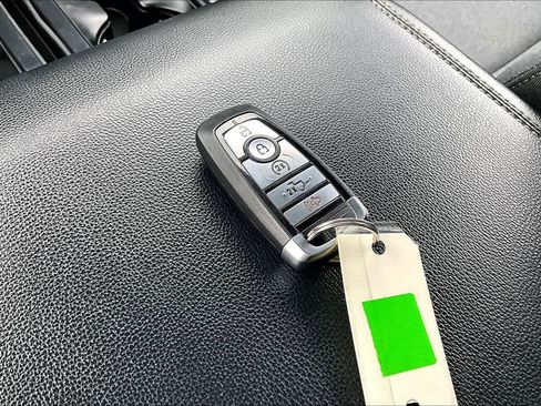 Used 2021 Ford F150 XLT w/ Equipment Group 302A High image 15