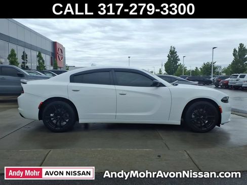 Used 2023 Dodge Charger SXT RWD image 8