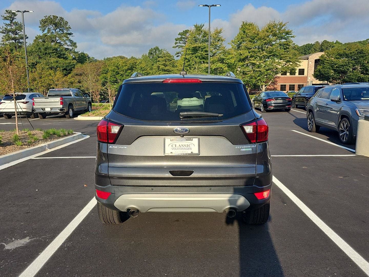 Used 2019 Ford Escape Titanium FWD image 4