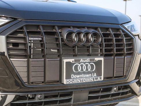 New 2025 Audi Q3 2.0T Premium image 6