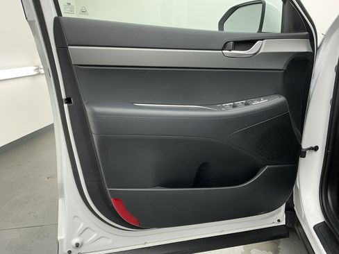 Used 2025 Hyundai Palisade SEL image 16