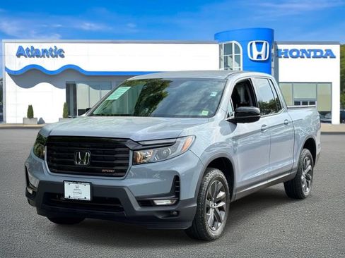 Certified 2023 Honda Ridgeline Sport image 2