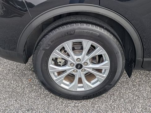 Certified 2023 Ford Escape Active FWD image 11
