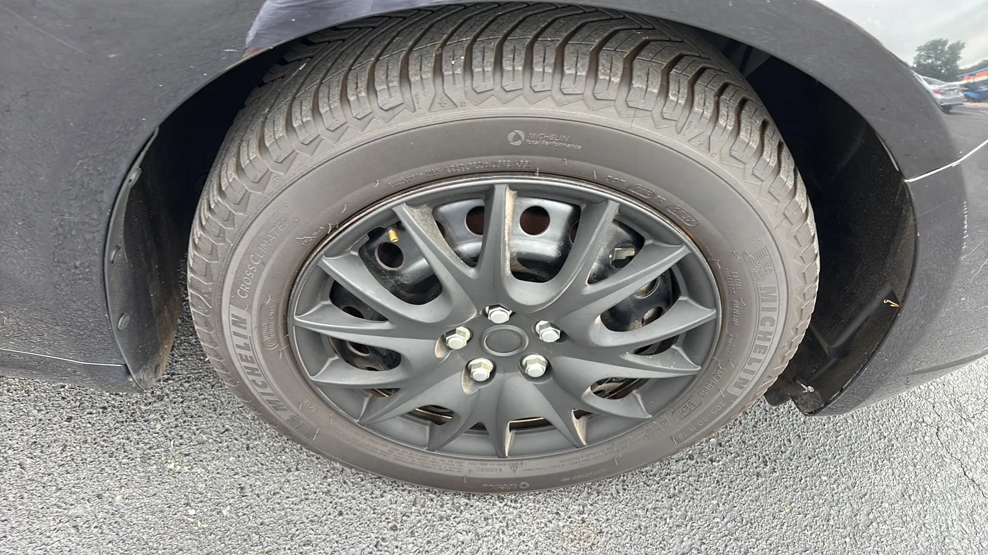 Used 2019 Ford Fusion S FWD image 34