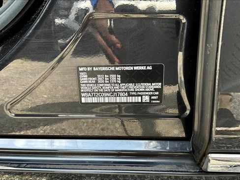 Used 2022 BMW 740i RWD image 17