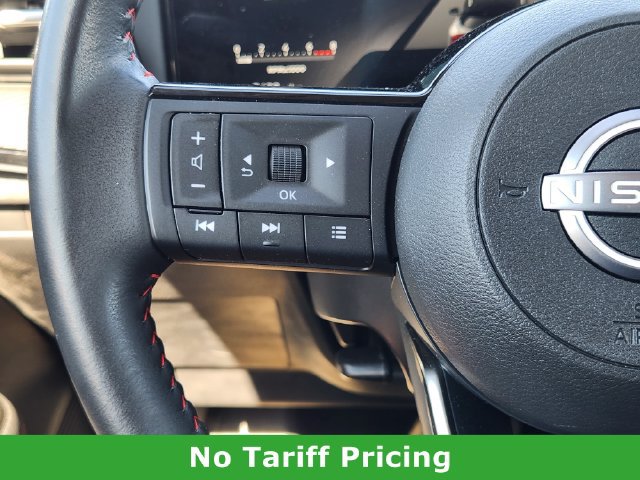 Used 2025 Nissan Kicks SR FWD image 28