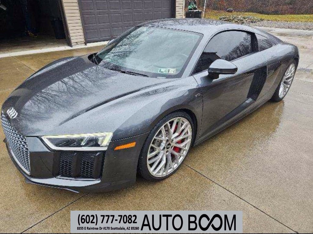Used 2017 Audi R8 V10 w/ Carbon Exterior Package AWD/4WD image 1