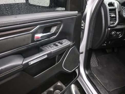 Used 2025 RAM 1500 Laramie w/ Sport Appearance Package AWD/4WD image 18