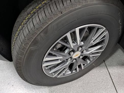 New 2026 Chevrolet Traverse LT AWD/4WD image 9