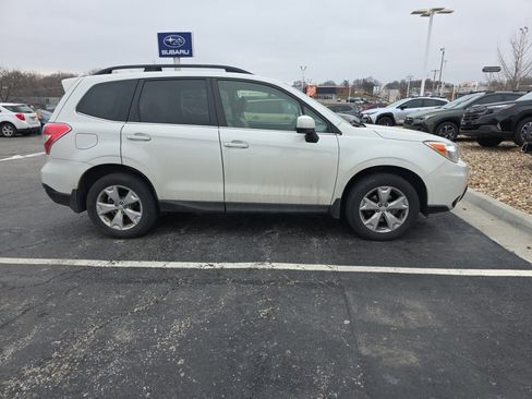 Used 2016 Subaru Forester 2.5i Limited image 4