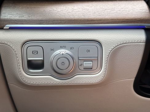 New 2026 Mercedes-Benz GLE 450 4MATIC image 19