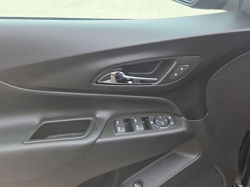 Used 2024 Chevrolet Equinox LT w/ LPO, Floor Liner Package AWD/4WD image 17