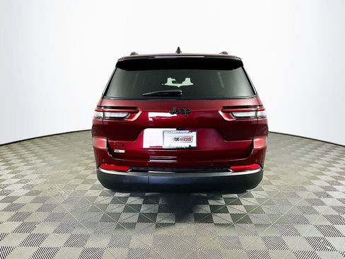 Certified 2025 Jeep Grand Cherokee L Altitude AWD/4WD image 10