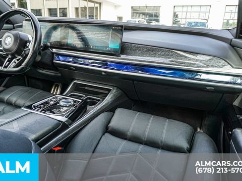 Used 2024 BMW 740i xDrive AWD/4WD image 23