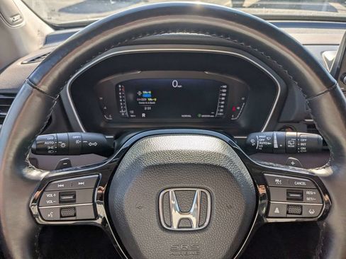 Used 2023 Honda Pilot Elite image 30