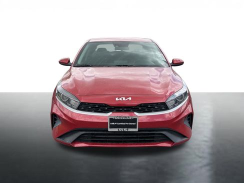Certified 2023 Kia Forte LXS FWD image 3