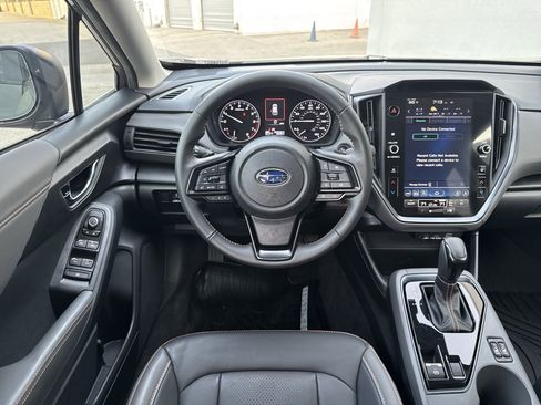 Used 2025 Subaru Crosstrek 2.5i Limited w/ Popular Package #3A image 11