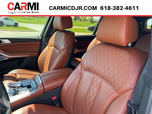 Used 2021 BMW X7 M50i AWD/4WD image 10