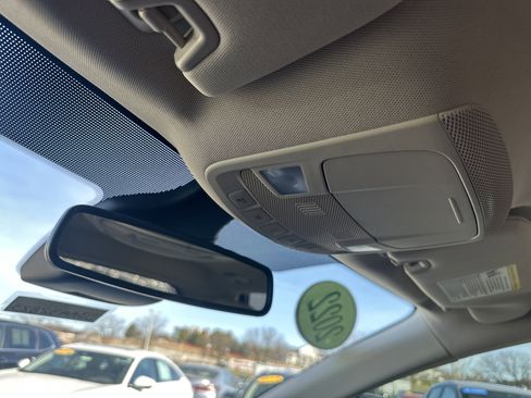 Used 2022 Ford Edge SEL w/ Convenience Package image 30