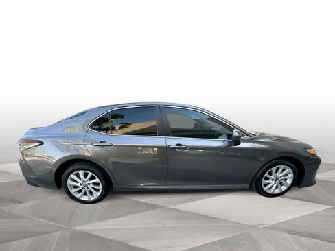 Used 2023 Toyota Camry LE image 9