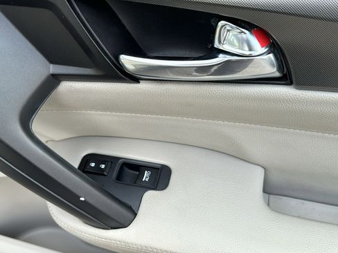 Used 2012 Acura TL FWD image 26