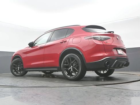 Used 2021 Alfa Romeo Stelvio Ti Sport AWD/4WD image 29