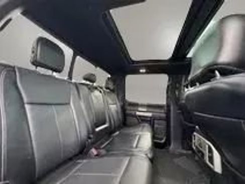 Used 2018 Ford F150 Lariat w/ Equipment Group 502A Luxury AWD/4WD image 14
