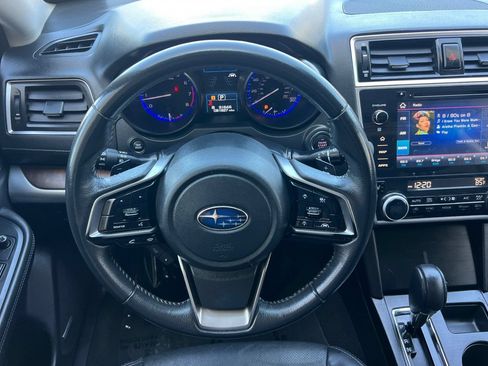 Used 2019 Subaru Outback 3.6R Limited AWD/4WD image 14
