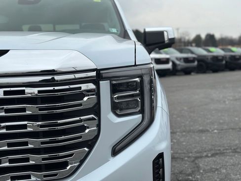 New 2026 GMC Sierra 1500 Denali w/ Denali Reserve Package image 32