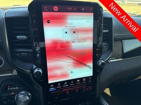 Used 2025 RAM 1500 Limited image 13