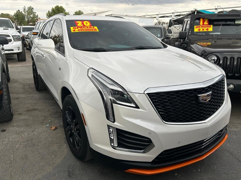 Used 2020 Cadillac XT5 Premium Luxury FWD image 4