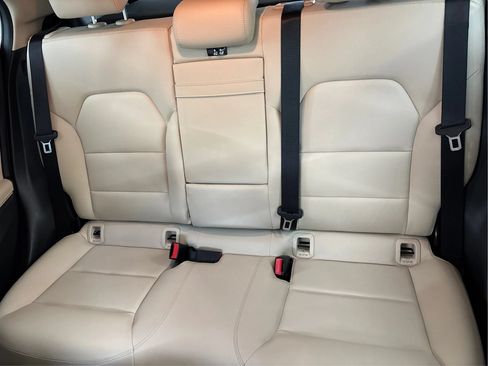 Used 2019 Mercedes-Benz GLA 250 4MATIC image 20