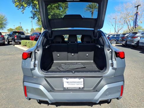 Used 2025 BMW X2 xDrive28i w/ Technology Package image 10