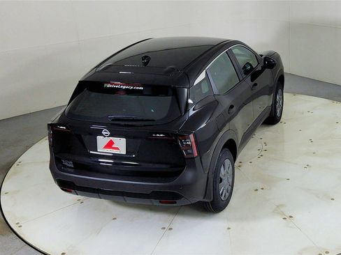 New 2026 Nissan Kicks S FWD image 21