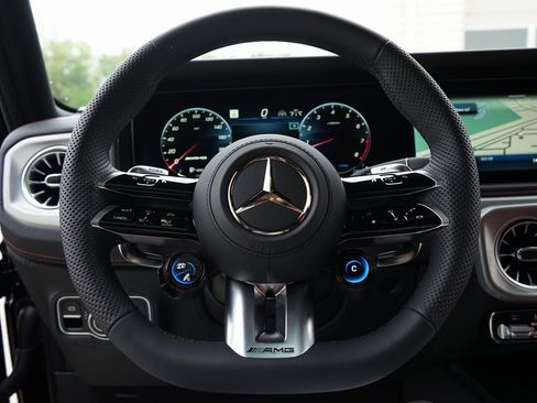 Used 2026 Mercedes-Benz G 63 AMG 4MATIC image 12