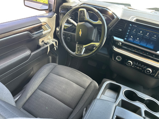 Used 2023 Chevrolet Silverado 1500 LT AWD/4WD image 22