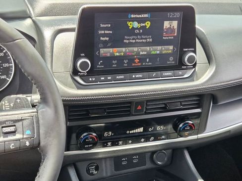 Used 2026 Nissan Rogue SV FWD image 22