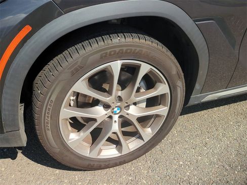 Used 2022 BMW X6 xDrive40i w/ Premium Package image 9
