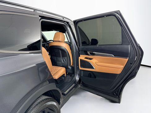 Used 2025 Kia Telluride SX X-Line AWD/4WD image 33
