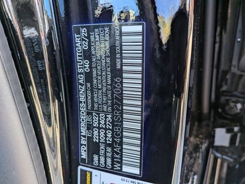 Certified 2025 Mercedes-Benz C 300 Sedan image 21