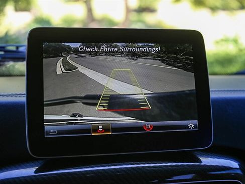 Used 2018 Mercedes-Benz G 550 Squared image 40