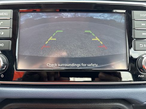 Used 2025 Nissan Versa SV FWD image 23