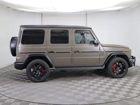 Used 2025 Mercedes-Benz G 63 AMG 4MATIC image 4