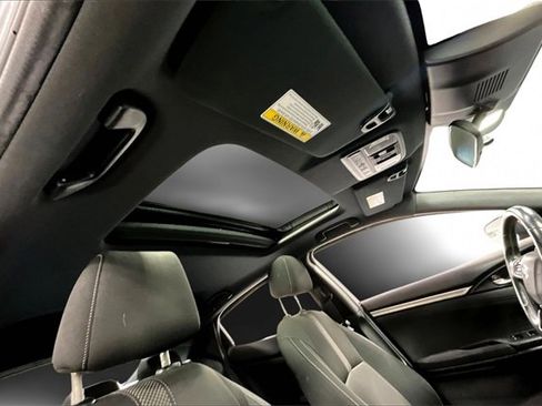 Used 2021 Honda Civic EX image 4