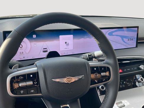 New 2026 Genesis GV70 2.5T Advanced AWD/4WD image 28