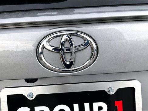 Used 2023 Toyota RAV4 LE AWD/4WD image 30