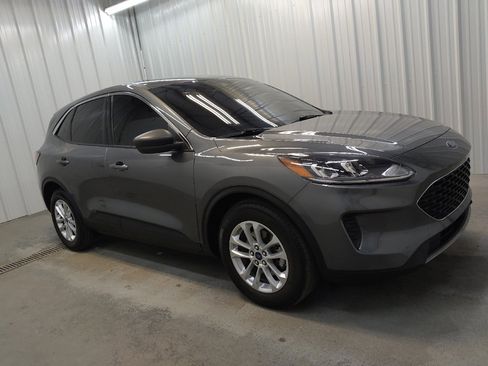 Used 2022 Ford Escape SE FWD image 11