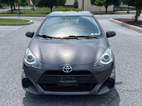 Used 2015 Toyota Prius C Two FWD image 2