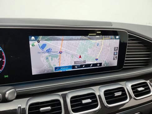 Certified 2023 Mercedes-Benz GLS 580 4MATIC image 9