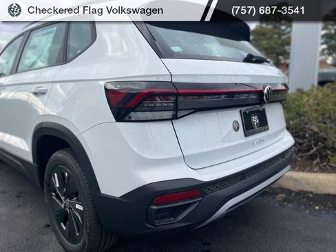 New 2026 Volkswagen Taos S image 9